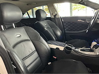 Mercedes-benz cls55 amg | 5.5 v8 kompressor 476 pk | 2006 | youngtimer | bi-xenon | airmatic | 19-inch amg | premium sound | marge auto - afbeelding 8 van  31