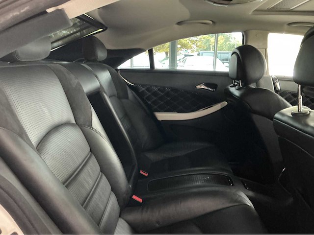 Mercedes-benz cls55 amg | 5.5 v8 kompressor 476 pk | 2006 | youngtimer | bi-xenon | airmatic | 19-inch amg | premium sound | marge auto - afbeelding 10 van  31