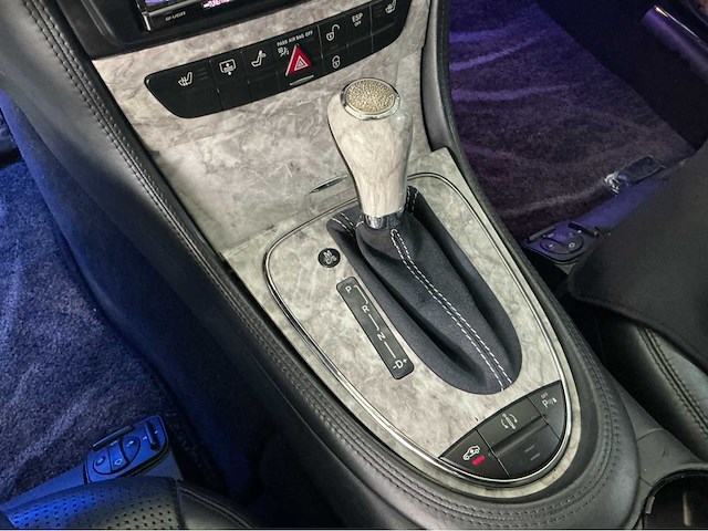 Mercedes-benz cls55 amg | 5.5 v8 kompressor 476 pk | 2006 | youngtimer | bi-xenon | airmatic | 19-inch amg | premium sound | marge auto - afbeelding 21 van  31
