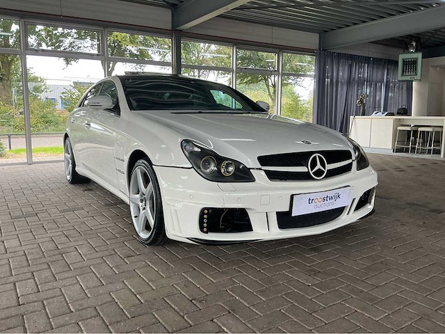 Mercedes-benz cls55 amg | 5.5 v8 kompressor 476 pk | 2006 | youngtimer | bi-xenon | airmatic | 19-inch amg | premium sound | marge auto - afbeelding 23 van  31