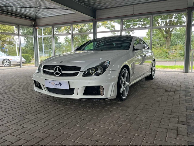 Mercedes-benz cls55 amg | 5.5 v8 kompressor 476 pk | 2006 | youngtimer | bi-xenon | airmatic | 19-inch amg | premium sound | marge auto - afbeelding 23 van  31