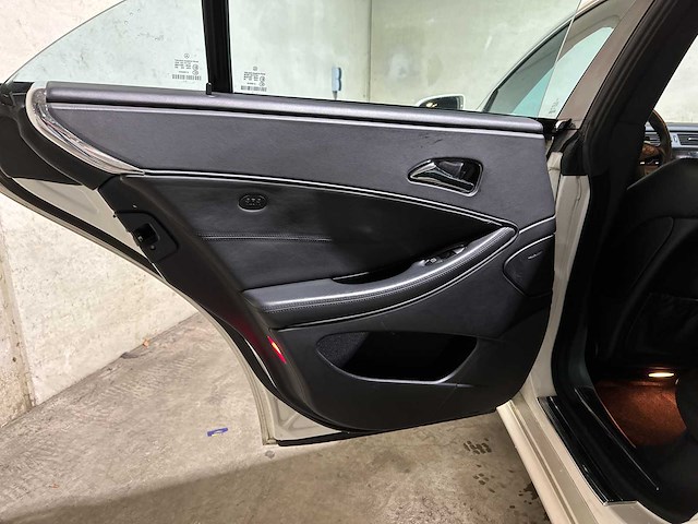 Mercedes-benz cls63 amg 6.3 v8 507pk 2009 cls-klasse, k-500-bl youngtimer - afbeelding 29 van  46