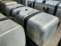Mercedes benz dieseltank - afbeelding 1 van  4