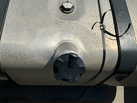 Mercedes benz dieseltank - afbeelding 1 van  3