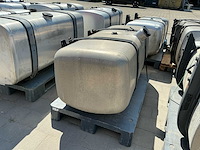 Mercedes benz dieseltank - afbeelding 3 van  3