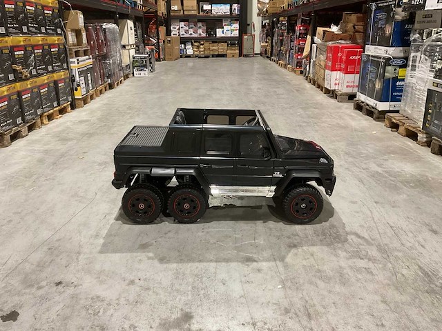 Mercedes benz dmd-318 wit g63 amg 6x6 speelgoed - afbeelding 36 van  45