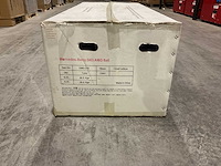 Mercedes benz dmd-318 wit g63 amg 6x6 speelgoed - afbeelding 34 van  57