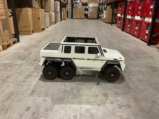 Mercedes benz dmd-318 wit g63 amg 6x6 speelgoed - afbeelding 54 van  57