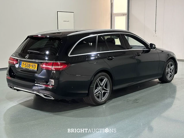 Mercedes-benz e 300 e e-klasse estat amg line 333pk 2023 (origineel-nl) e-klasse, t-538-vd - afbeelding 12 van  37