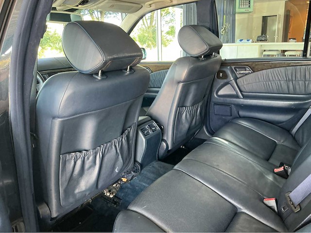 Mercedes-benz e 320 classic 4matic 3.2 v6 benzine • 224 pk • automaat • marge auto 5-xjx-06 - afbeelding 15 van  38