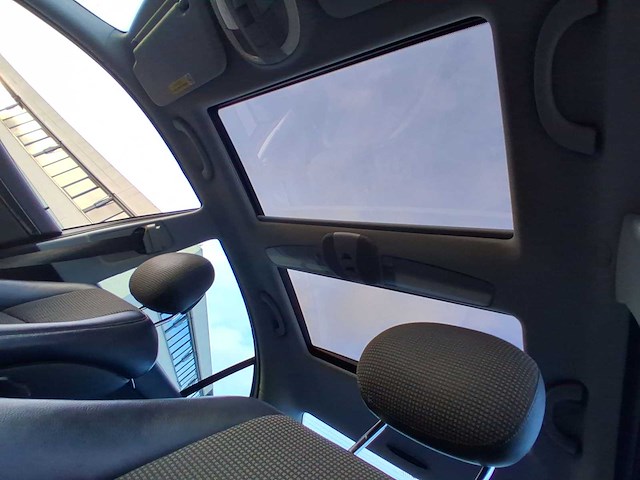 Mercedes-benz e-klasse 200 k. avantgarde | 55-kfr-5 - afbeelding 29 van  30