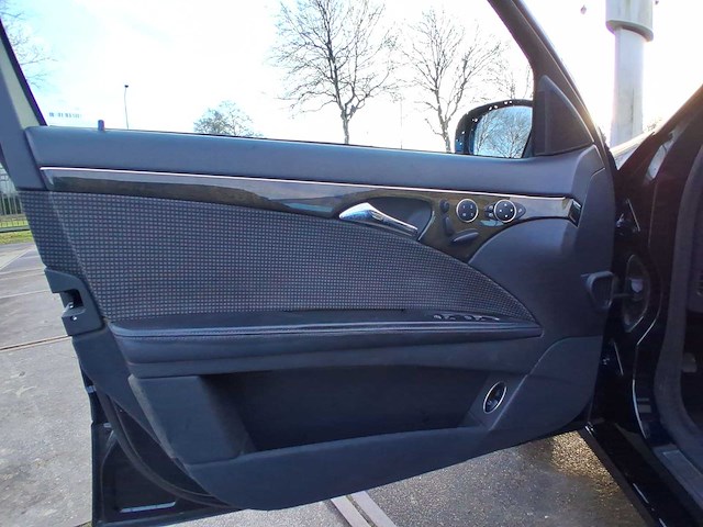 Mercedes-benz e-klasse 200 k. avantgarde | 55-kfr-5 - afbeelding 4 van  30