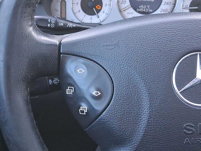 Mercedes-benz e-klasse 200 k. avantgarde | 55-kfr-5 - afbeelding 11 van  30