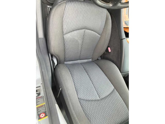 Mercedes-benz e-klasse 200 k. elegance , 20-rs-hg - afbeelding 9 van  13