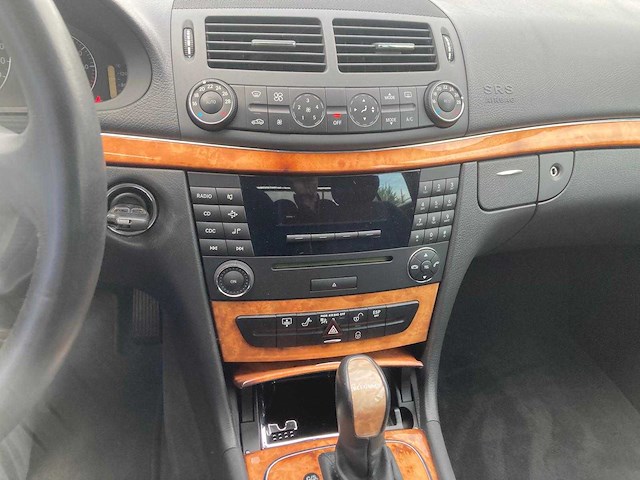 Mercedes-benz e-klasse 200 k. elegance , 20-rs-hg - afbeelding 9 van  9