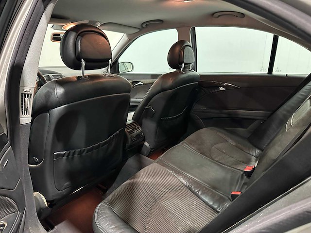 Mercedes-benz e-klasse 270 cdi avantgarde 98-pj-vb - afbeelding 2 van  19