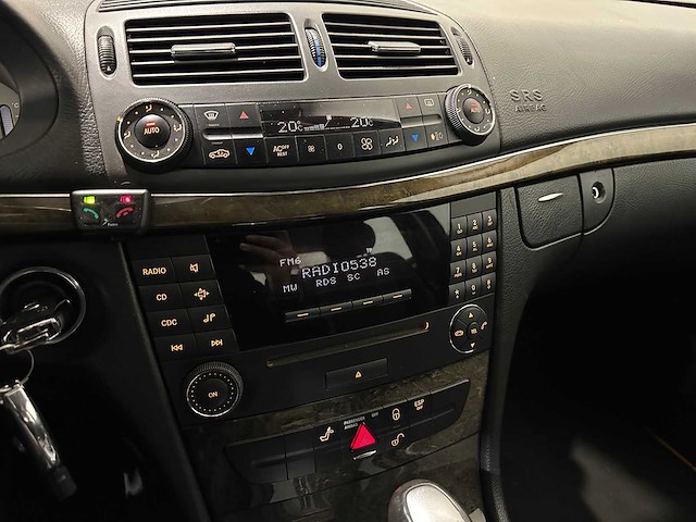 Mercedes-benz e-klasse 270 cdi avantgarde 98-pj-vb - afbeelding 8 van  19