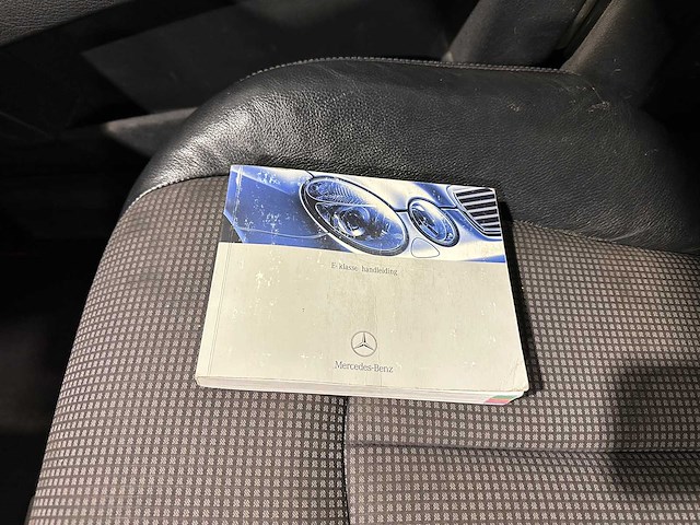 Mercedes-benz e-klasse 270 cdi avantgarde 98-pj-vb - afbeelding 10 van  19