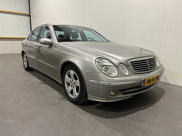 Mercedes-benz e-klasse 270 cdi avantgarde 98-pj-vb - afbeelding 17 van  19