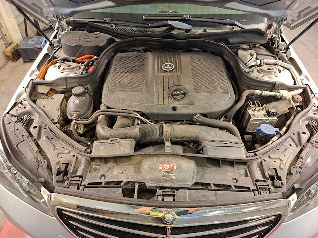 Mercedes-benz e-klasse 300 bt.hy. amb.eleg * 4-tbb-40 - afbeelding 10 van  19