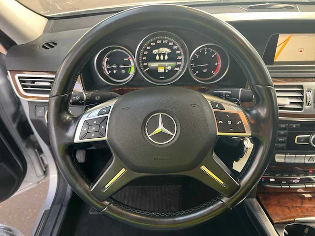 Mercedes-benz e-klasse 300 bt.hy. amb.eleg * 4-tbb-40 - afbeelding 18 van  19