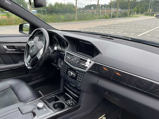 Mercedes-benz e-klasse 300 cdi edition sport amg | 76-zfr-6 i - afbeelding 9 van  14