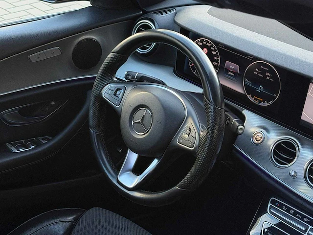 Mercedes-benz e-klasse 350 d prestige plus | kpt-14-h i - afbeelding 31 van  42