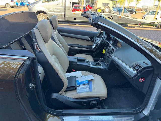 Mercedes-benz e-klasse cabrio 250 cdi avantgarde - car - 2012 - afbeelding 1 van  2