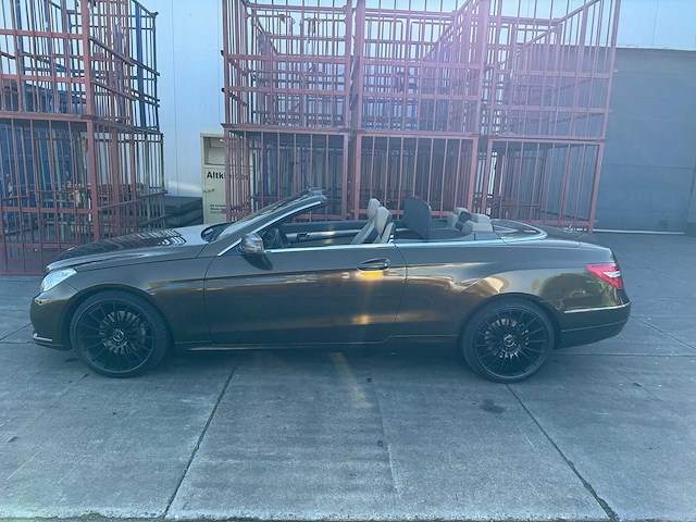 Mercedes-benz e-klasse cabrio 250 cdi avantgarde - car - 2012 - afbeelding 7 van  9