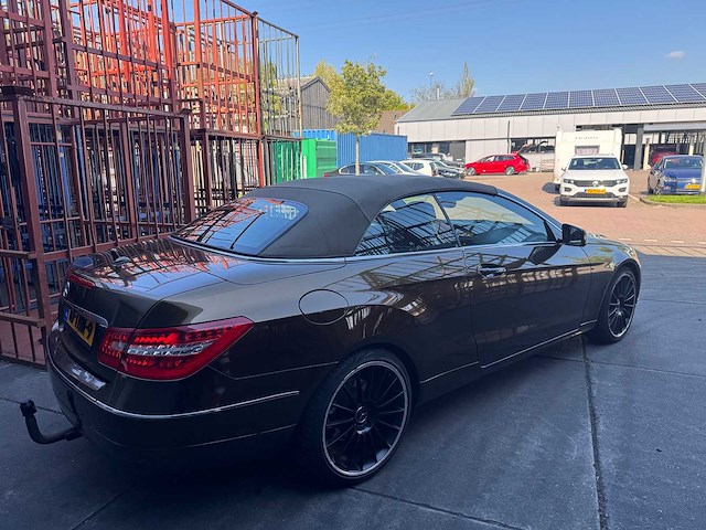 Mercedes-benz e-klasse cabrio 250 cdi avantgarde car 2012; 10-thn-9 - afbeelding 12 van  14