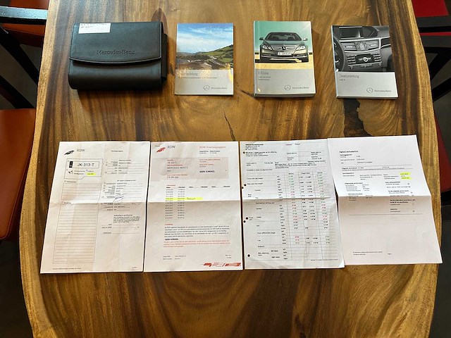 Mercedes-benz e-klasse cabrio 500 v8 amg pakket jk-313-t - afbeelding 24 van  35