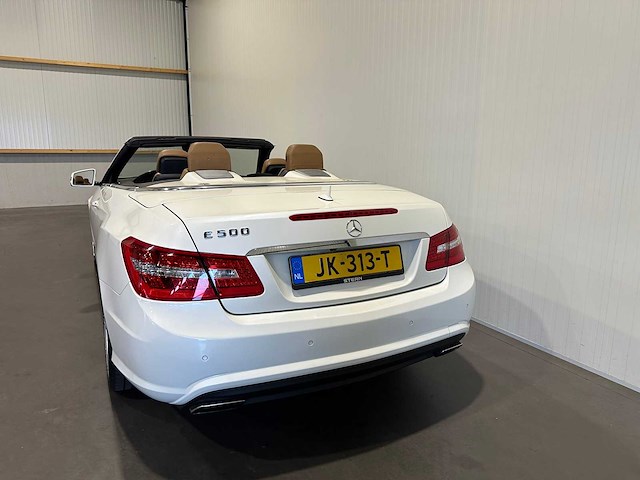 Mercedes-benz e-klasse cabrio 500 v8 amg pakket jk-313-t - afbeelding 30 van  35