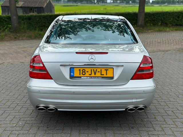Mercedes-benz e-klasse e500 elegance 5.0 v8 18-jv-lt - afbeelding 5 van  8