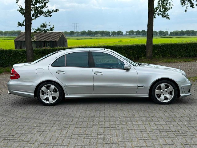 Mercedes-benz e-klasse e500 elegance 5.0 v8 18-jv-lt - afbeelding 7 van  8