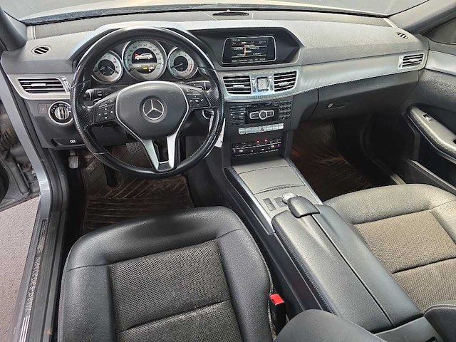 Mercedes benz e-klasse estate 200 amb. avantgarde, ; 3-slg-84 - afbeelding 17 van  17
