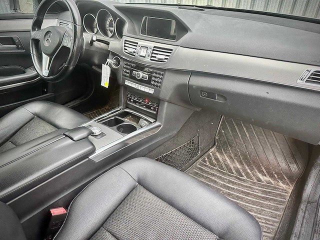 Mercedes benz e-klasse estate 200 amb. avantgarde, ; 3-slg-84 - afbeelding 9 van  10