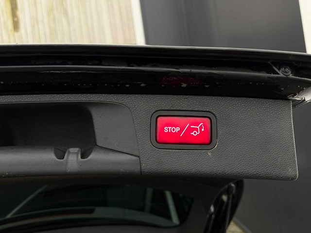 Mercedes-benz e-klasse estate 200 business solution amg | car | 2018 | sf-202-h | iaw - afbeelding 12 van  20