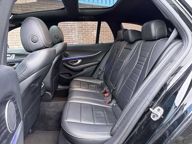 Mercedes-benz e-klasse estate 220 d business solution sport 2019 | g-827-vp i - afbeelding 24 van  36