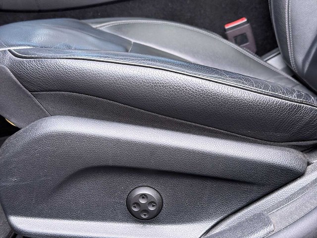 Mercedes-benz e-klasse estate 220 d business solution sport 2019 | g-827-vp i - afbeelding 33 van  36