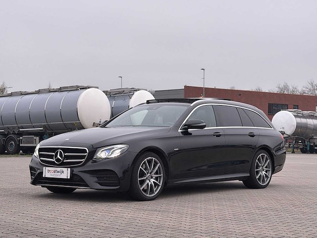 Mercedes-benz e-klasse estate 220 d business solution sport 2019 | g-827-vp i - afbeelding 32 van  36