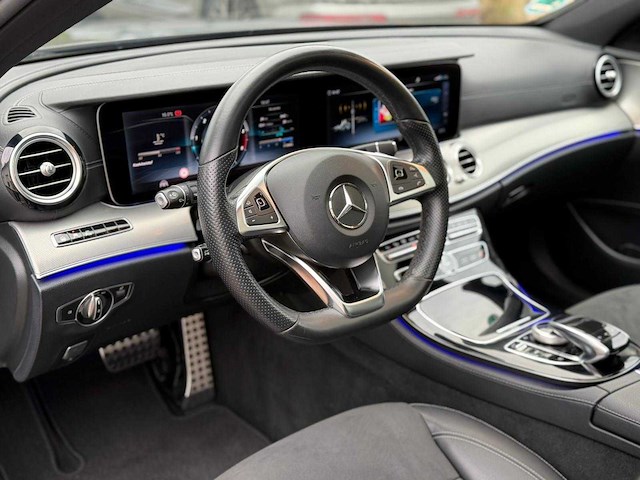 Mercedes-benz e-klasse estate e350 350 d 4matic premium amg line gbp-47-s - afbeelding 13 van  44