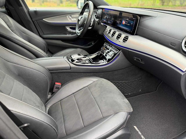 Mercedes-benz e-klasse estate e350 350 d 4matic premium amg line gbp-47-s - afbeelding 24 van  44