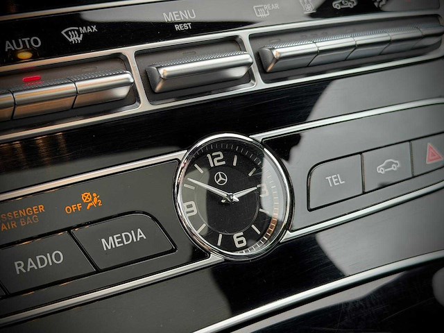 Mercedes-benz e-klasse estate e350 350 d 4matic premium amg line gbp-47-s - afbeelding 30 van  44