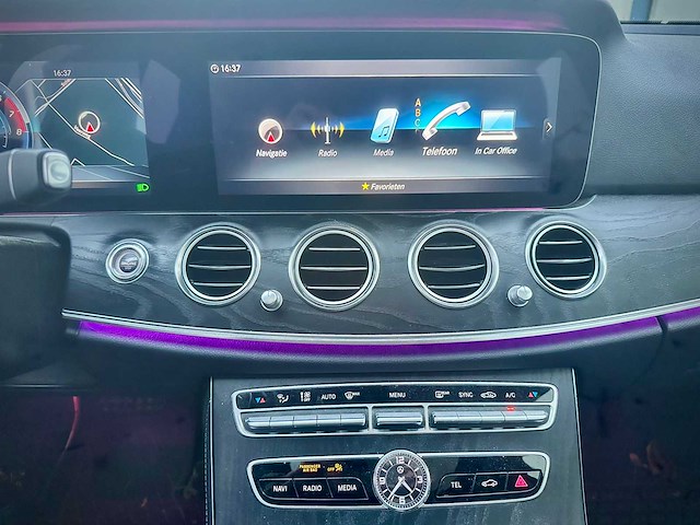 Mercedes-benz e200 estate business solution automaat; h-941-xt - afbeelding 3 van  16