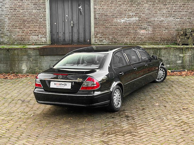 Mercedes-benz e200 limousine 2007 e-klasse (origineel-nl + 1e eigenaar), 92-xk-rh youngtimer - afbeelding 3 van  41