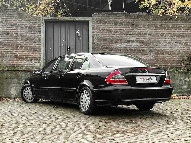 Mercedes-benz e200 limousine 2007 e-klasse (origineel-nl + 1e eigenaar), 92-xk-rh youngtimer - afbeelding 7 van  41