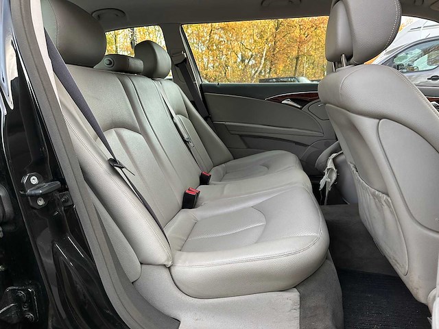 Mercedes-benz e200 limousine kompressor 2007 e-klasse, 85-tv-xf youngtimer - afbeelding 40 van  40