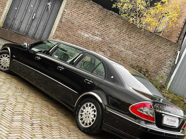 Mercedes-benz e200 limousine kompressor 2007 e-klasse, 85-tv-xf youngtimer - afbeelding 17 van  40