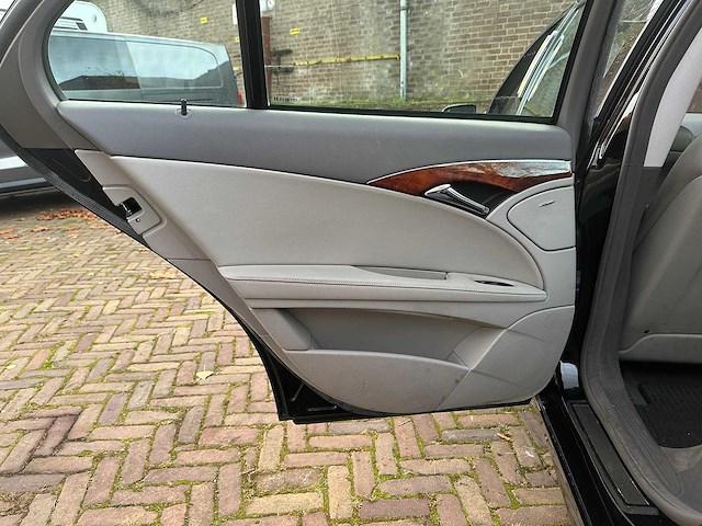 Mercedes-benz e200 limousine kompressor 2007 e-klasse, 85-tv-xf youngtimer - afbeelding 34 van  40
