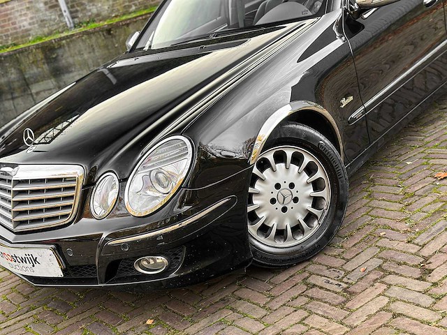 Mercedes-benz e200 limousine kompressor 2007 e-klasse, 85-tv-xf youngtimer - afbeelding 4 van  40